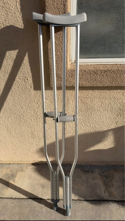 Adult Crutches- Like New, Adjustable Height
