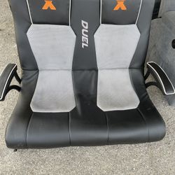 Dual gaming chair