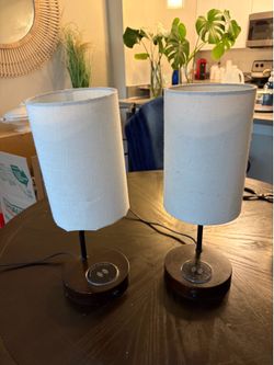 2 charging pad bedside lamps