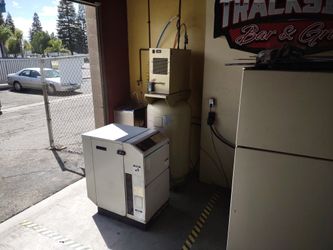 Ingersoll Rand Screw Compressor Works Perfectly
