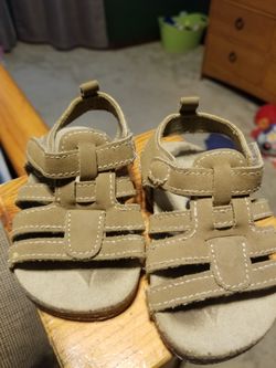 carters huaraches 9_12 meses