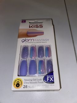 Press on nails