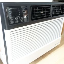 FRIEDRICH 6,000 BTU Smart Window AC Unit 