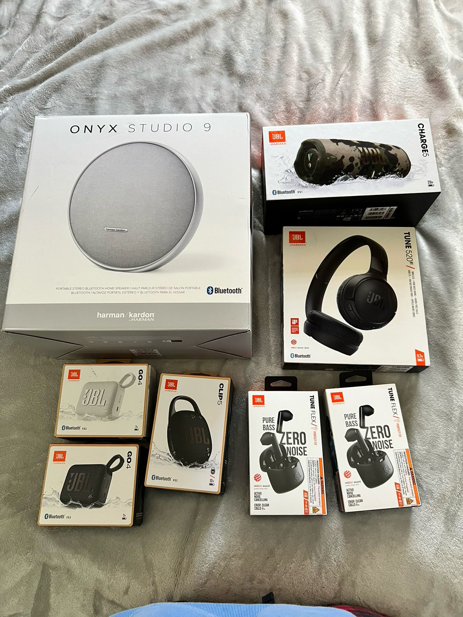 Speaker/ Headphone Bundle (Need Gone ASAP!)