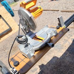 Miter Saw Wirh Stand...