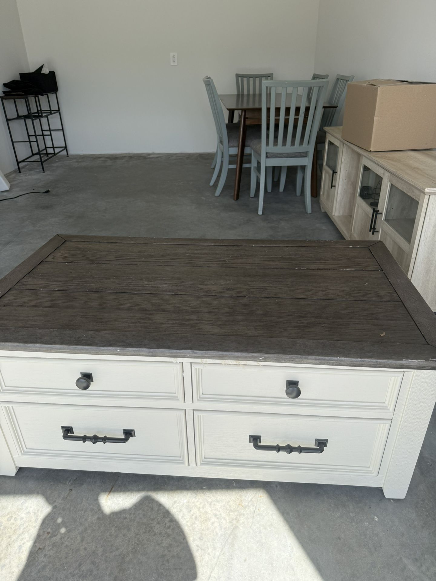 Coffee Table With Storage