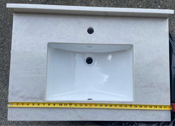 quartz vanity top with under mount sink