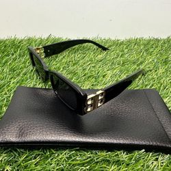 BURBERRY MODERN GOLD FASHION DESIGNER BRAND SUNGLASSES EYEWEAR SHADES BLACK WHITE NEW MEN WOMEN A5