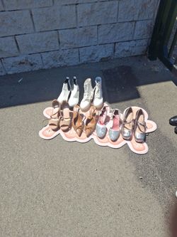 Women's size 8 shoes