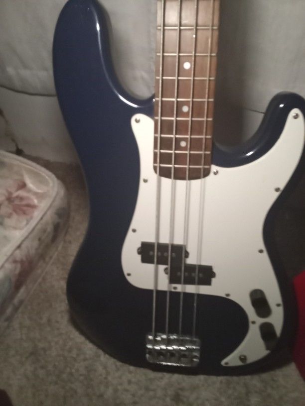 Squire P-Bass