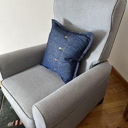 Recliner Couch/Chair 