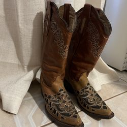 Women’s Boots 