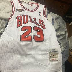 small michael jordan jersey