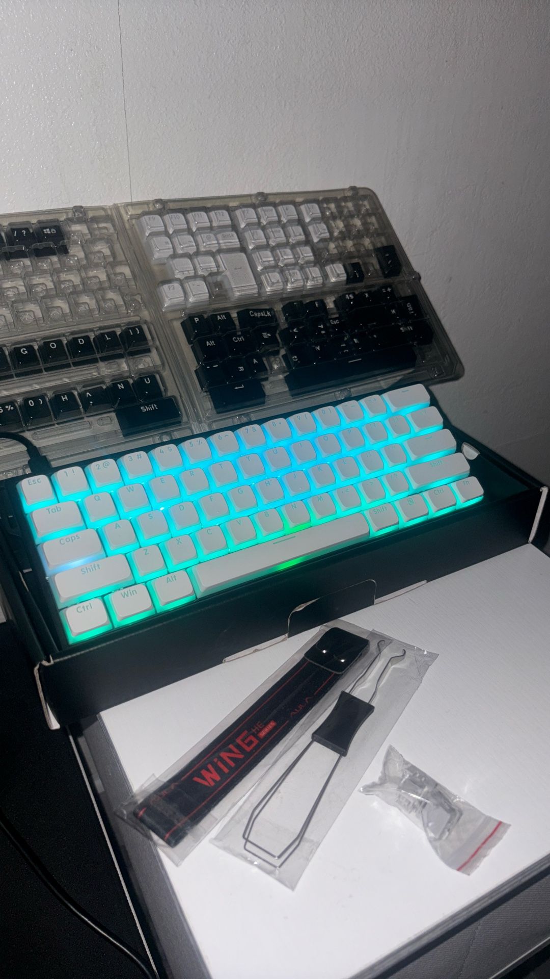 60% Keyboard Aula Win 60he 