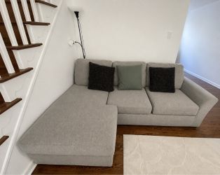 Sectional couch