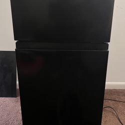 Hisense Mini Fridge with Freezer