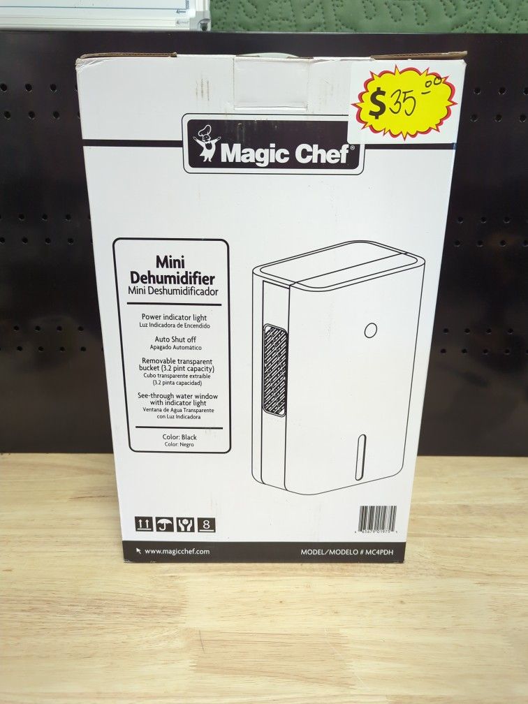 Magic Chef
3.2-Pint Countertop Dehumidifier in Black