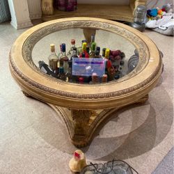 Round Coffee Table And Stand For sale!!