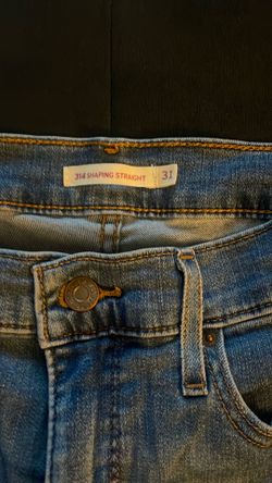 Levi’s women’s 31x 30 style 314