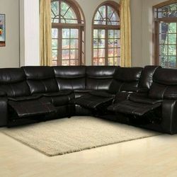 Iris Brown Oversized Motion Sectional

