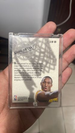 1996 Kobe Bryant Fleer Hoops Rookie Card #3 of 30