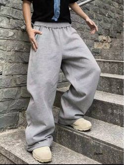 SHEIN Manfinity Dauomo Men’s Elastic Waist Pockets Wide Leg Loose Casual Sweatpants (Large)