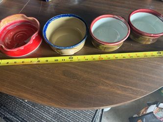 Set of 4 Glazed Ceramic Bowls
