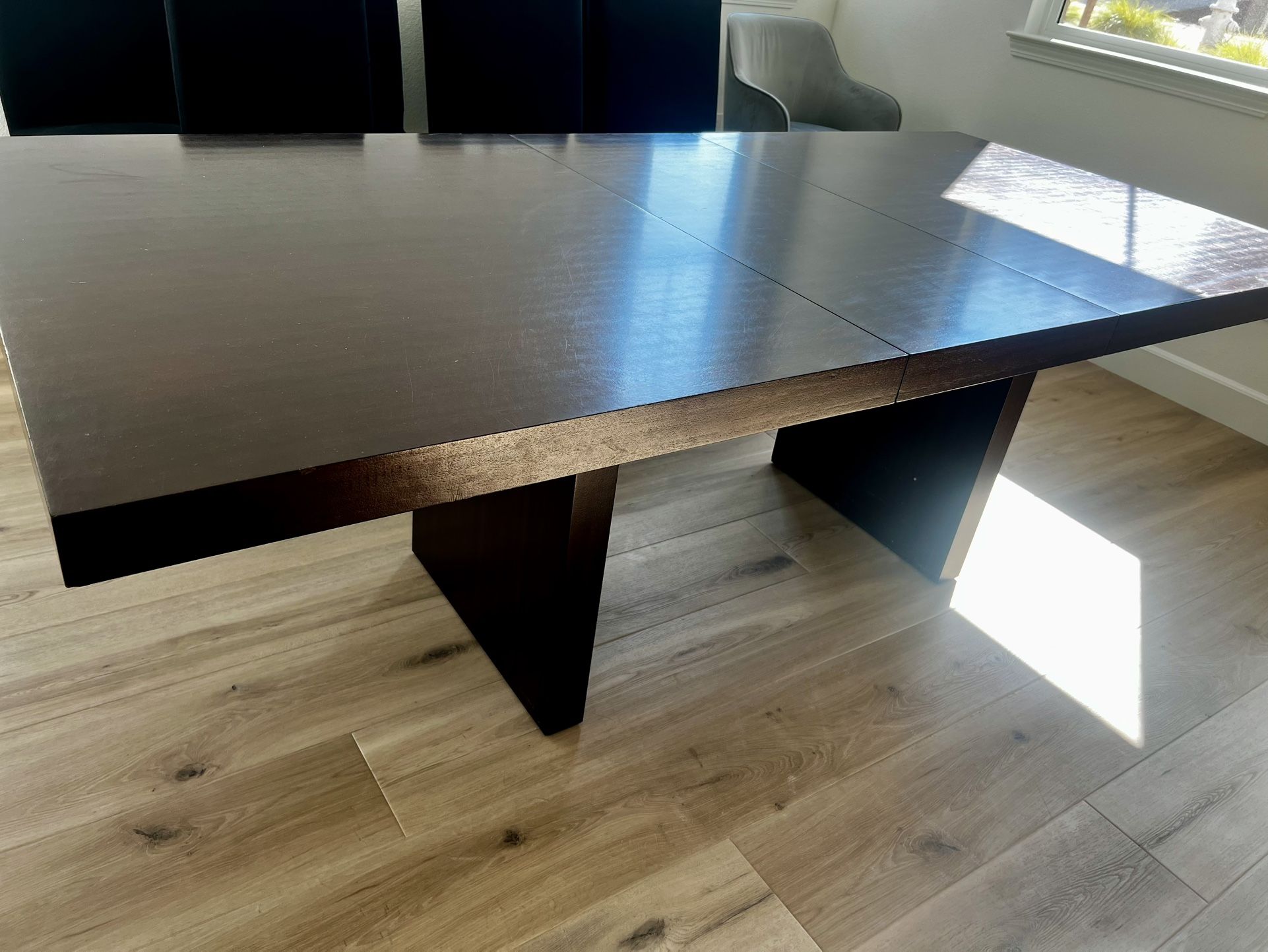 dark oak wood dining table adjustable size 90x42 inches high quality