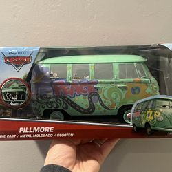 Disney Pixar Cars Movie Fillmore 1:24 Jada Volkswagon Bus by Jada