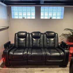 Fyne - Dyne Led Sofa And Love Seat