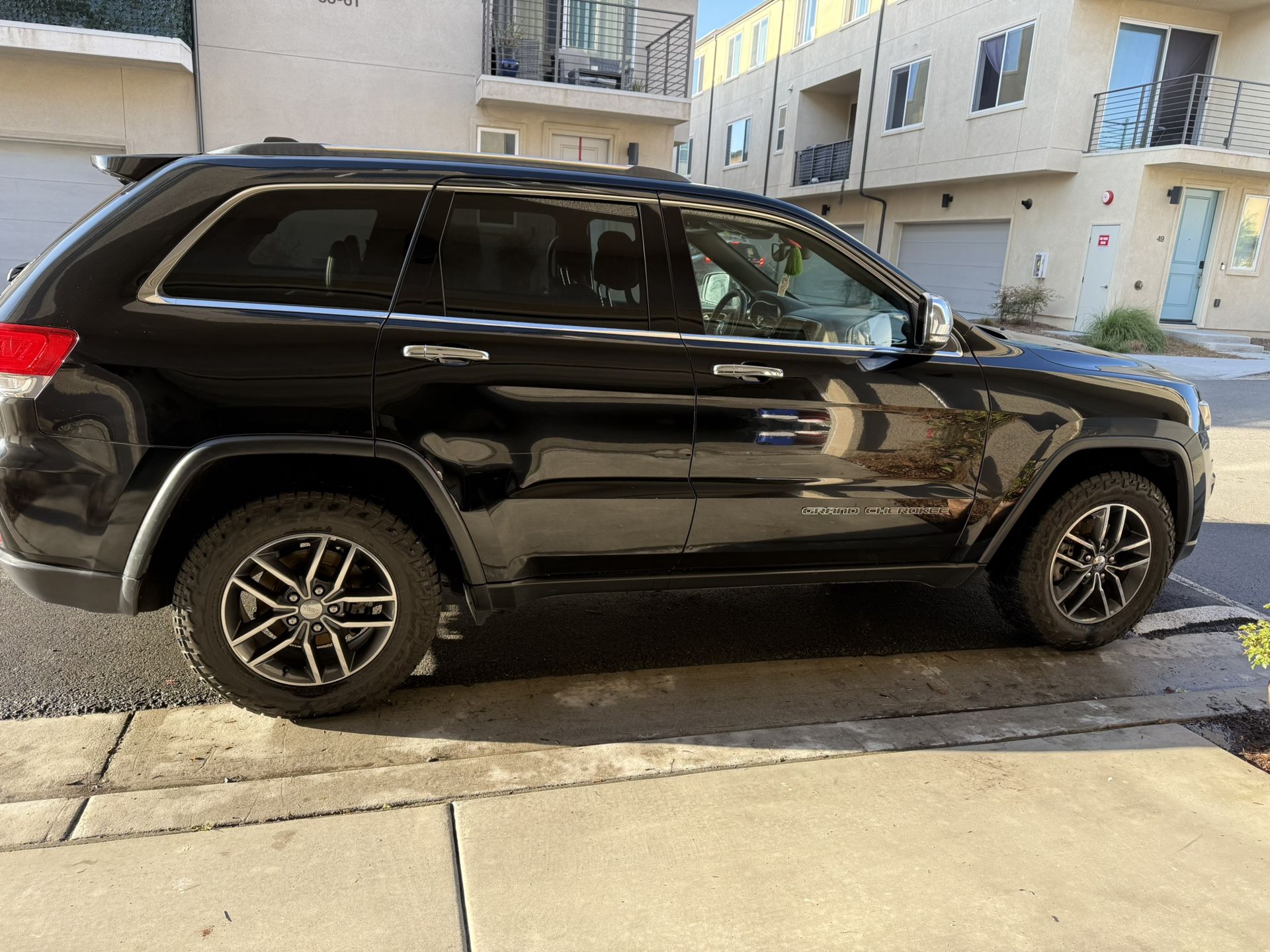 2017 Jeep Grand Cherokee