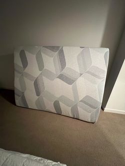 Queen mattress