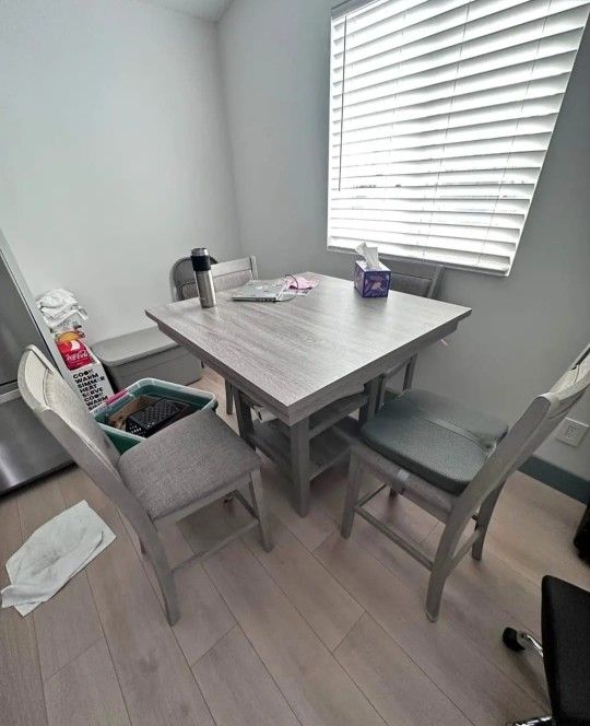 Dining Table Set