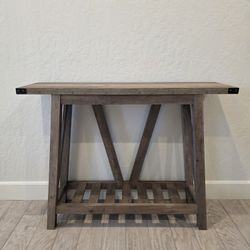 Gray Farmhouse Entryway Table