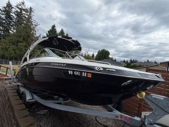 2012 Yamaha 242 Limited S (ONLY 97 HOURS!)