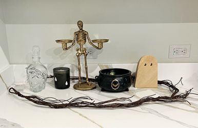 Halloween decor