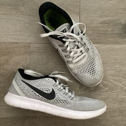 Women’s Size 6.5 Nike Free RN Women's Running Shoes Gray