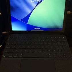 5th Gen iPad Air W/ Logitech Keyboard