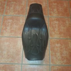 Harley Seat