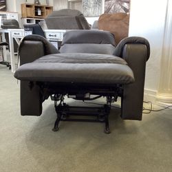 Axtellton Power Rocker Recliner