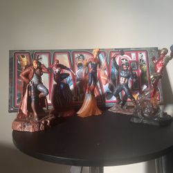 Marvel Collection Figures 