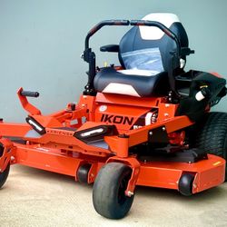 Brand new ARIENS IKON 52-in 23 - HP V-twin  Kawasaki Gas Zero-turn Riding Lawn Mower Model #: 918005 Production date May 2025