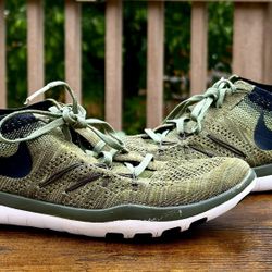Nike Free Focus Flyknit Olive Green Women Size 7