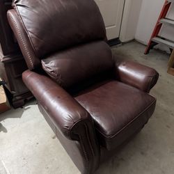 BarcaLounger Reclining Chair 