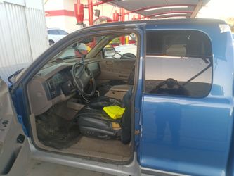 Dakota ram truck