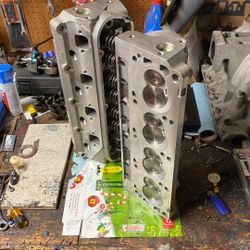 Small Block Ford Aluminum Cylinder Heads 