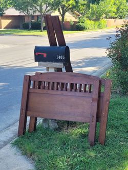 Free bed frame - Georgetown