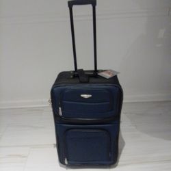 Medium Travel Luggage Suit Case