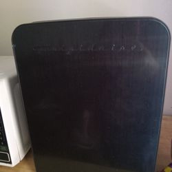 Small Fridge 