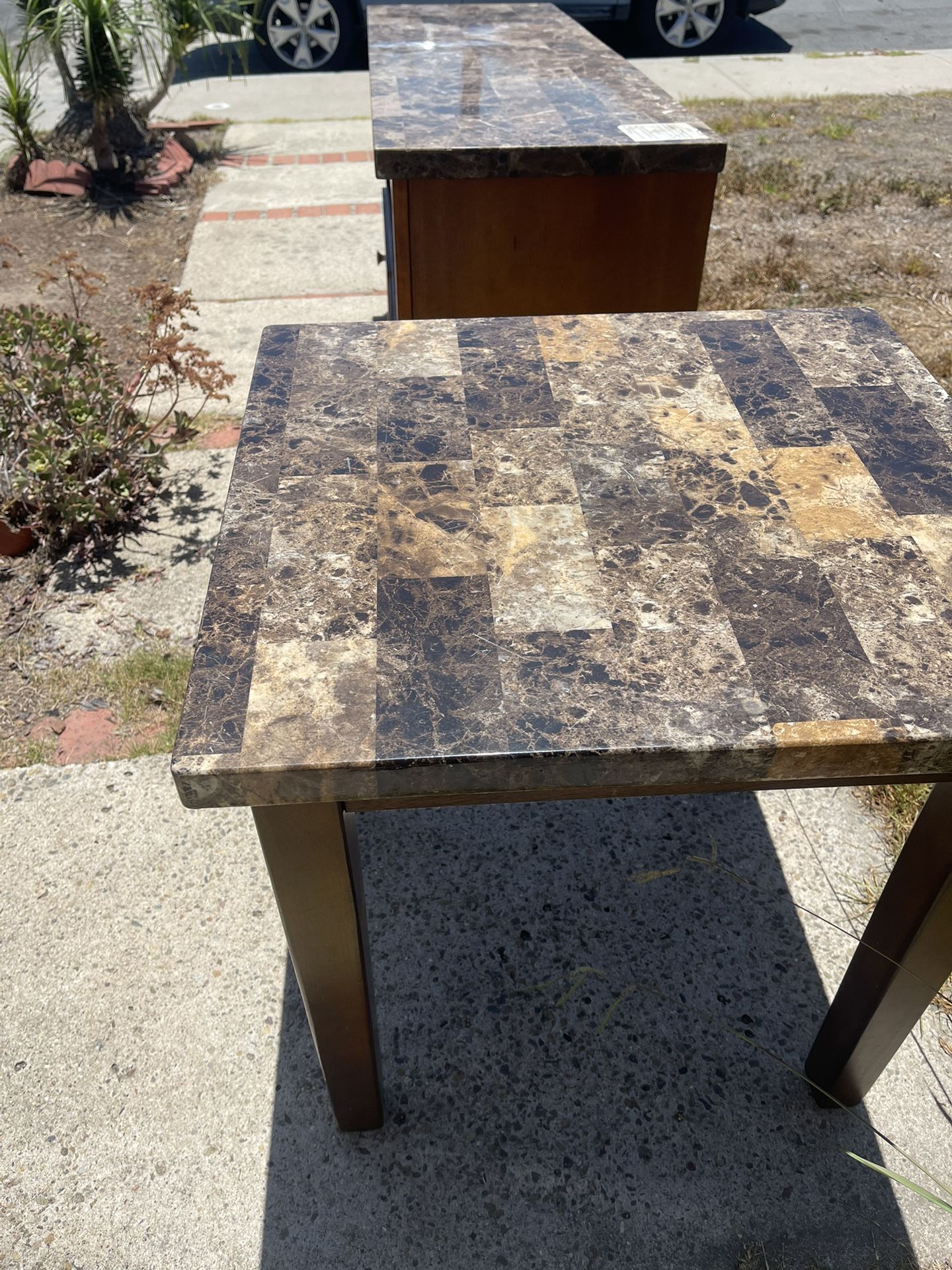 Free End Table